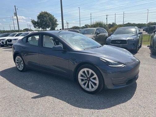 2022 Tesla Model 3 Long Range