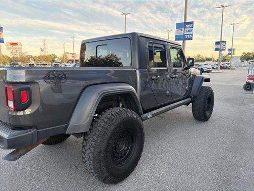 2020 Jeep Gladiator Sport