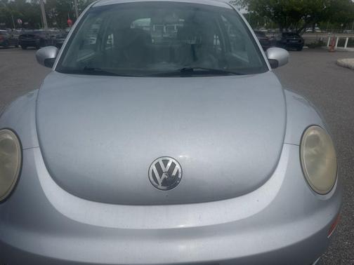 2007 Volkswagen New Beetle 