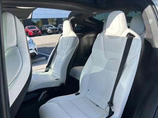 2018 Tesla Model X 75D