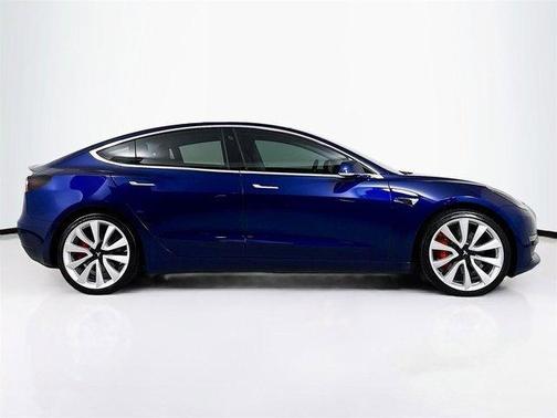2018 Tesla Model 3 Performance