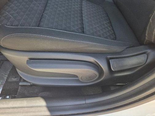 Clear White 2023 Kia Rio LX