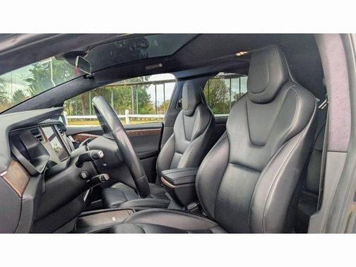 2018 Tesla Model X 75D