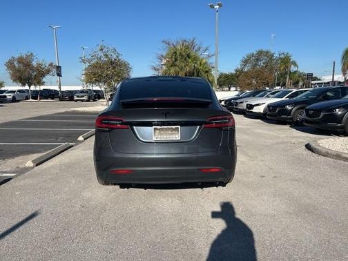 2018 Tesla Model X 75D