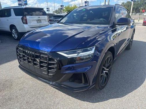 2022 Audi Q8 55 Premium Plus