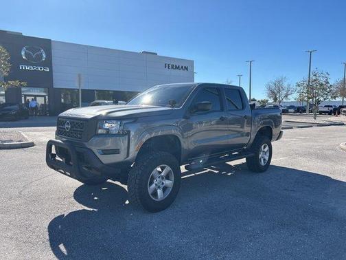 2022 Nissan Frontier S
