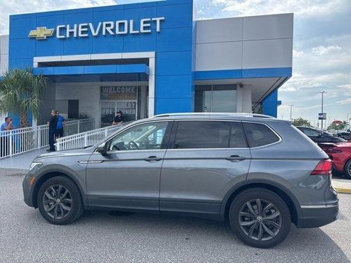 2022 Volkswagen Tiguan 2.0T SE