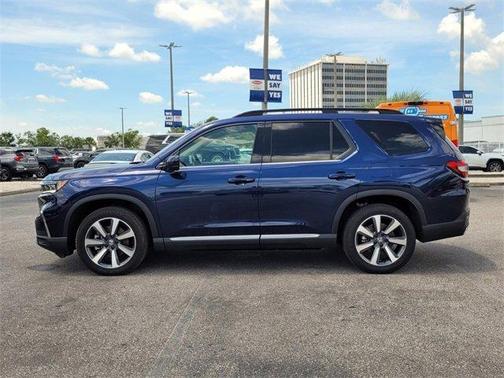 2025 Honda Pilot Touring