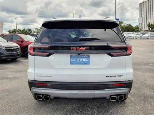 2025 GMC Acadia Elevation