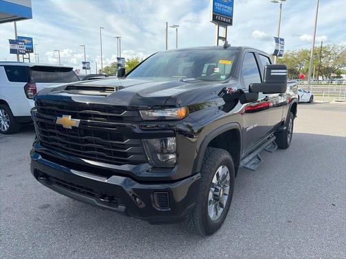 2024 Chevrolet Silverado 2500 Custom