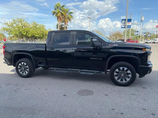 2024 Chevrolet Silverado 2500 Custom