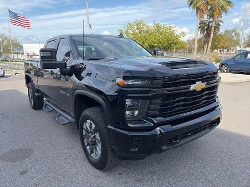 2024 Chevrolet Silverado 2500 Custom