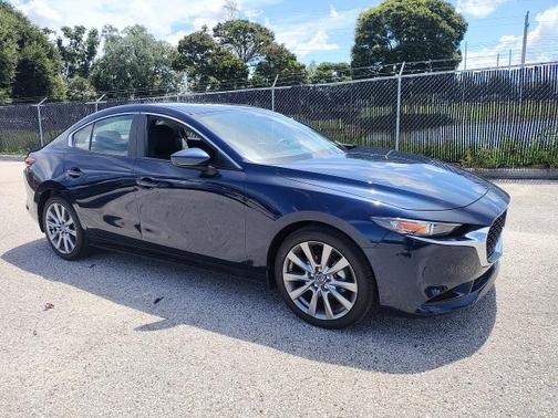 2025 Mazda Mazda3 FWD w/Preferred Package