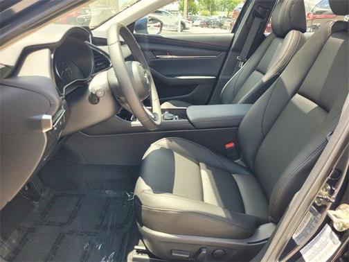 2025 Mazda Mazda3 FWD w/Preferred Package