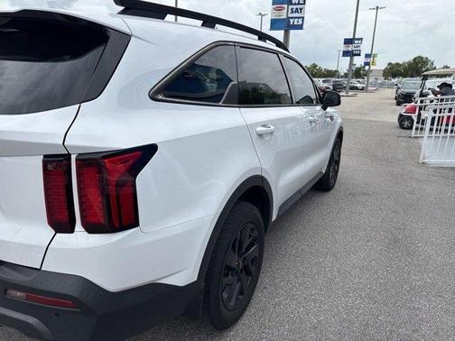 2022 Kia Sorento X-Line S