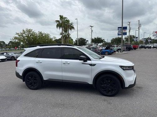 2022 Kia Sorento X-Line S