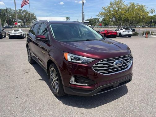2021 Ford Edge Titanium