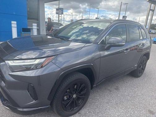 2024 Toyota RAV4 Hybrid SE