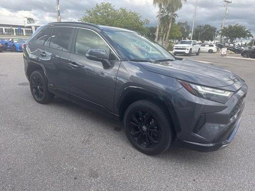 2024 Toyota RAV4 Hybrid SE