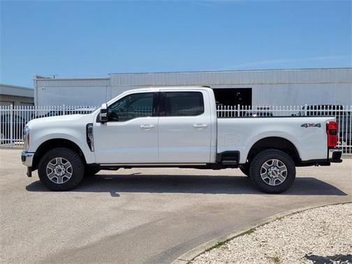 2023 Ford F-350 Lariat Super Duty