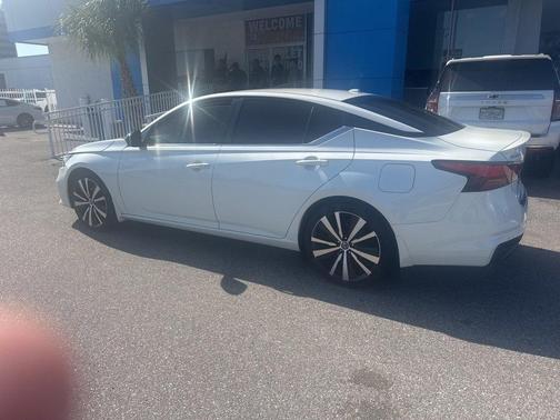 2021 Nissan Altima 2.5 SR