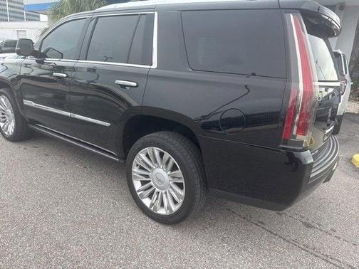 2016 Cadillac Escalade Platinum