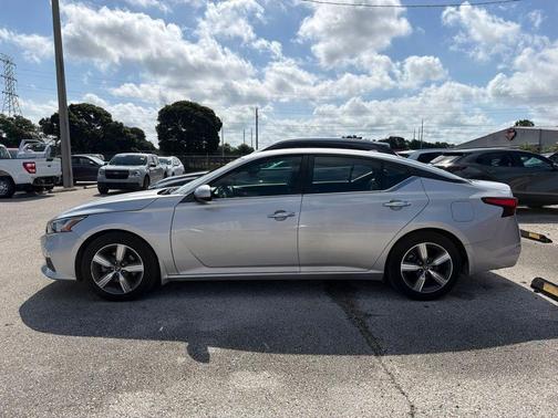 Brilliant Silver Metallic 2020 Nissan Altima 2.5 S