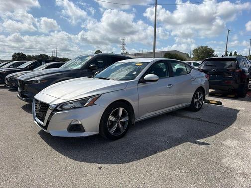 Brilliant Silver Metallic 2020 Nissan Altima 2.5 S