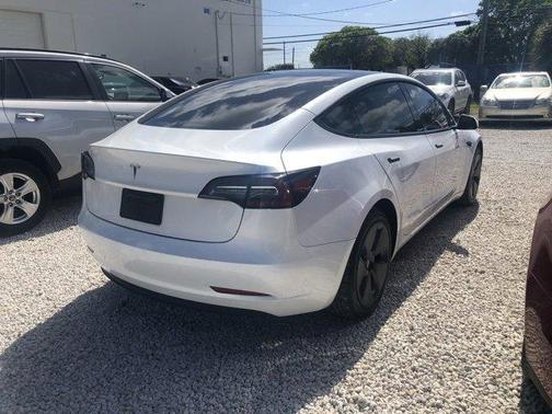 2023 Tesla Model 3 Base