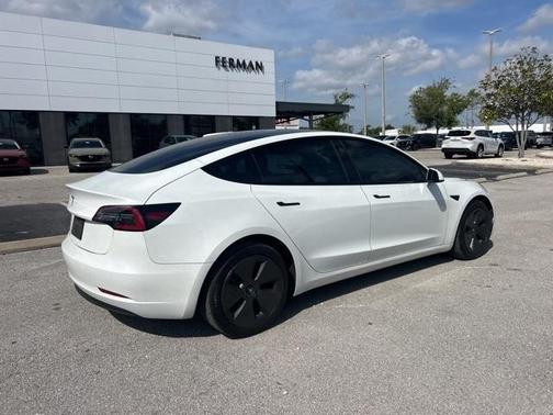 2023 Tesla Model 3 Base