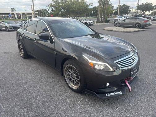 2011 INFINITI G37x Base