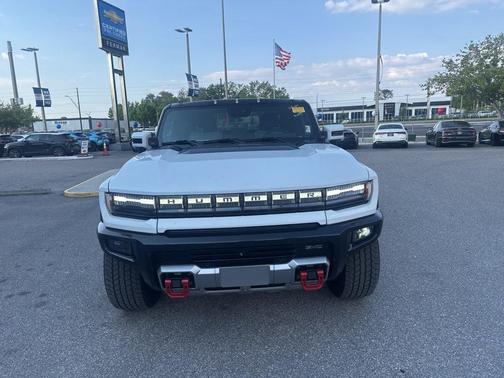 White 2024 GMC HUMMER EV Pickup 2X