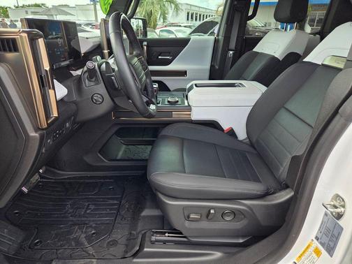 White 2024 GMC HUMMER EV Pickup 2X