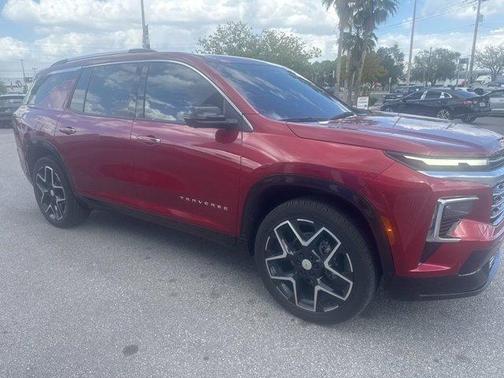 Radiant Red 2025 Chevrolet Traverse High Country