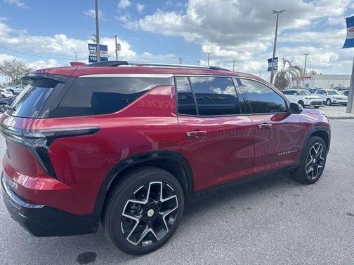 Radiant Red 2025 Chevrolet Traverse High Country