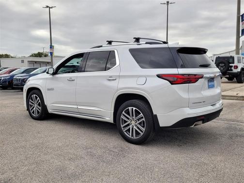 2023 Chevrolet Traverse High Country