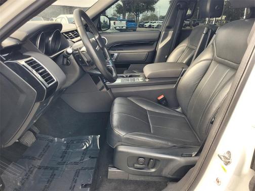 2019 Land Rover Discovery SE