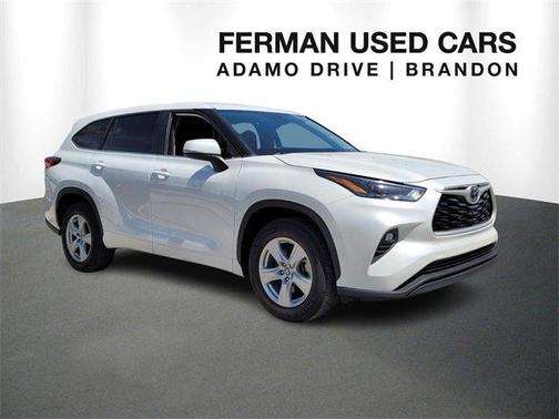 2023 Toyota Highlander XLE