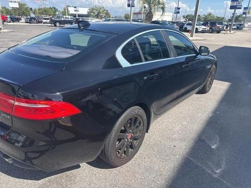 2019 Jaguar XE 25t