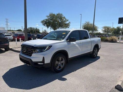 White 2024 Honda Ridgeline TrailSport