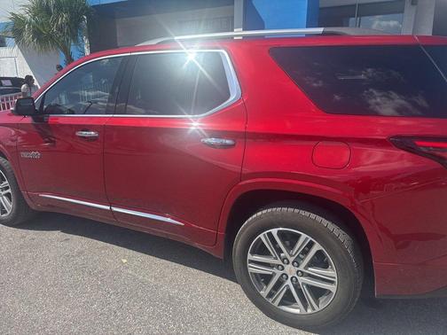 2023 Chevrolet Traverse High Country