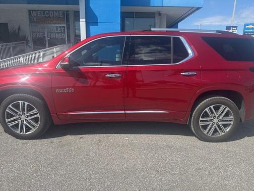 2023 Chevrolet Traverse High Country