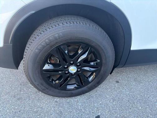 Summit White 2022 Chevrolet Blazer 2LT