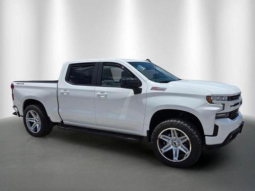 Summit White 2021 Chevrolet Silverado 1500 RST