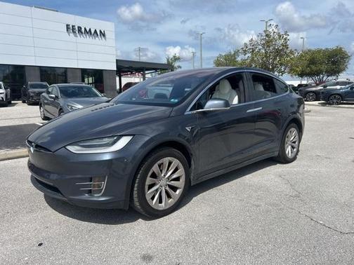 2020 Tesla Model X Long Range Plus