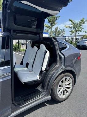 2020 Tesla Model X Long Range Plus