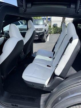 2020 Tesla Model X Long Range Plus