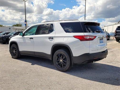 2020 Chevrolet Traverse LT Cloth