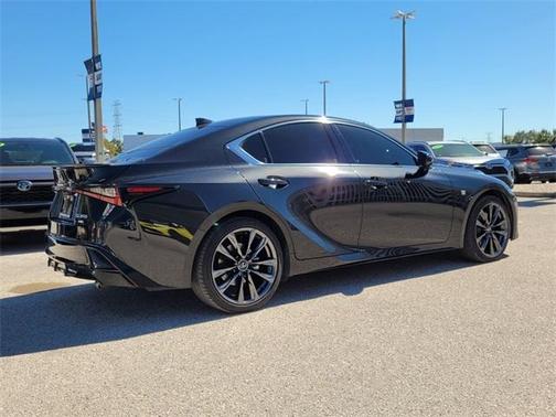 2024 Lexus IS 350 F SPORT Design