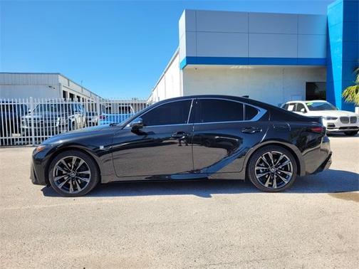 2024 Lexus IS 350 F SPORT Design